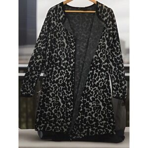 New Directions Women's SZ PM Black Leopard Print Long Sleeve Open Front Cardigan